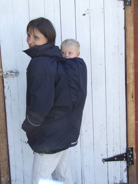 Deluxe Maternity & Babywearing Coat Black - Suse's Kinder - Click Image to Close